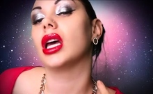 The Goldy Rush - My Sensual Red Lips Feel Good On My Bf